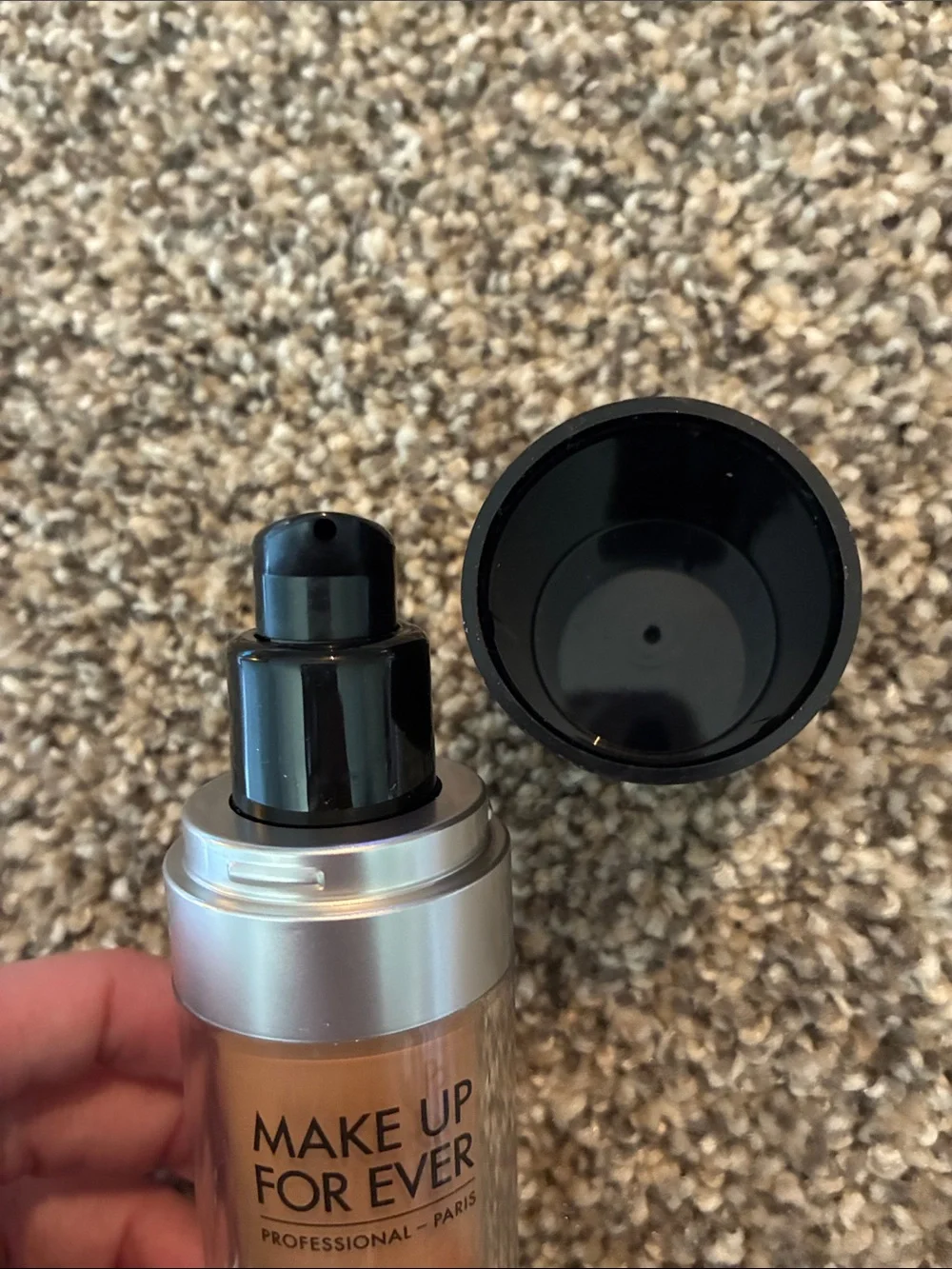 Make Up Forever Ultra HD Invisible Cover Foundation Y422